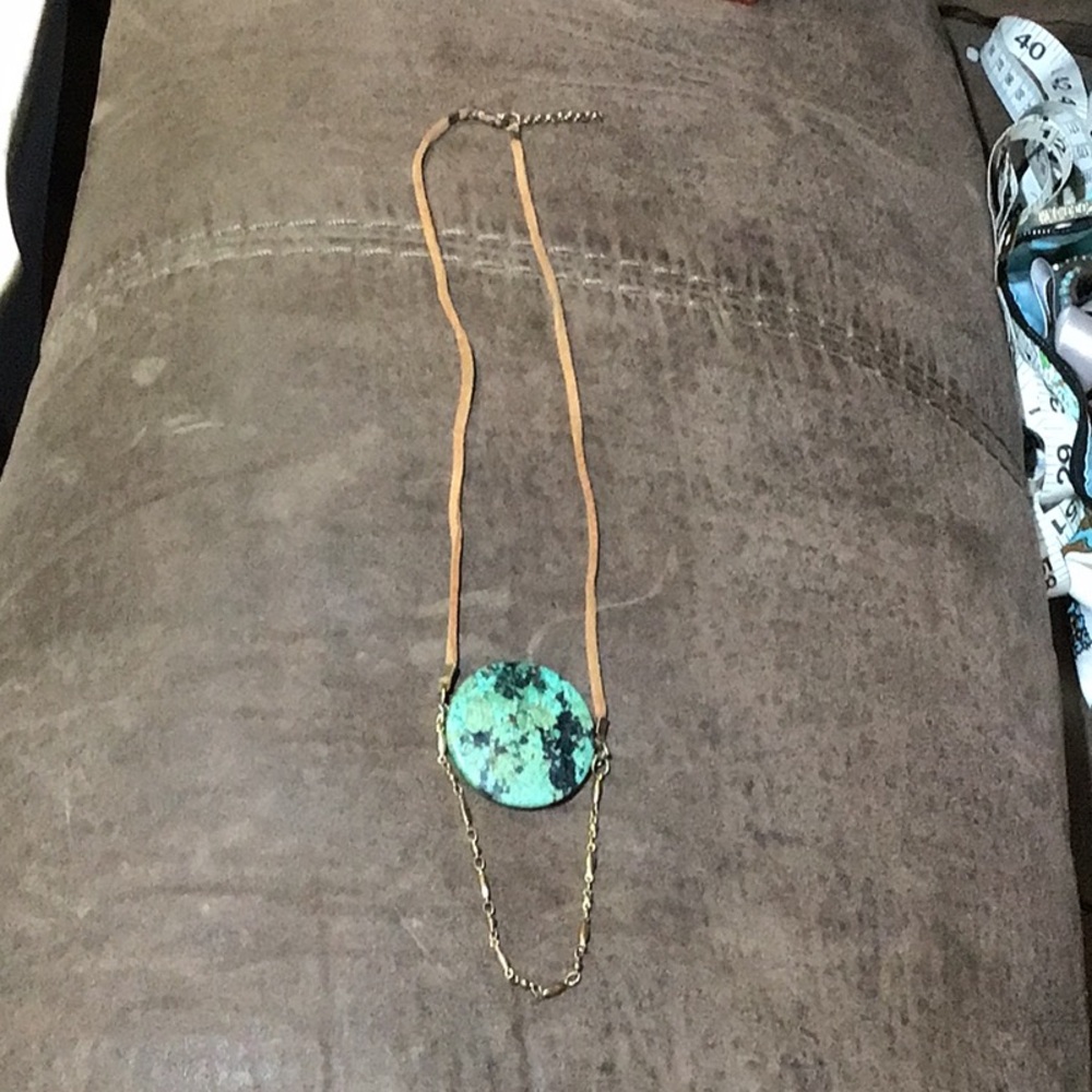 Necklace - Picture 2 of 6